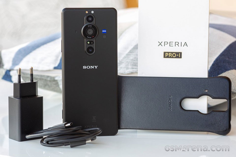 Sony Xperia Pro-I hỗ trợ sạc nhanh 30W