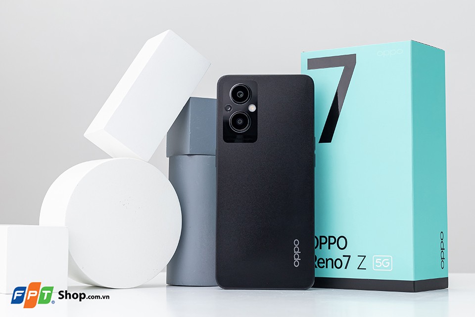 Trên tay OPPO Reno7 Z tại VN: Thiết kế thời thượng, đỉnh cao camera chân dung, giá 10.49 triệu đồng