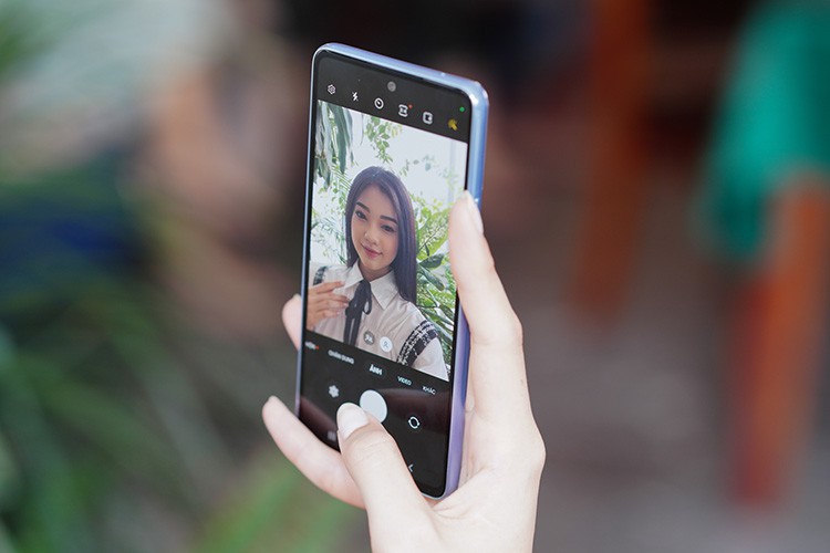 Chơi game tốt và camera đỉnh cao: Samsung Galaxy A53 5G ấn tượng trong tầm giá! 6