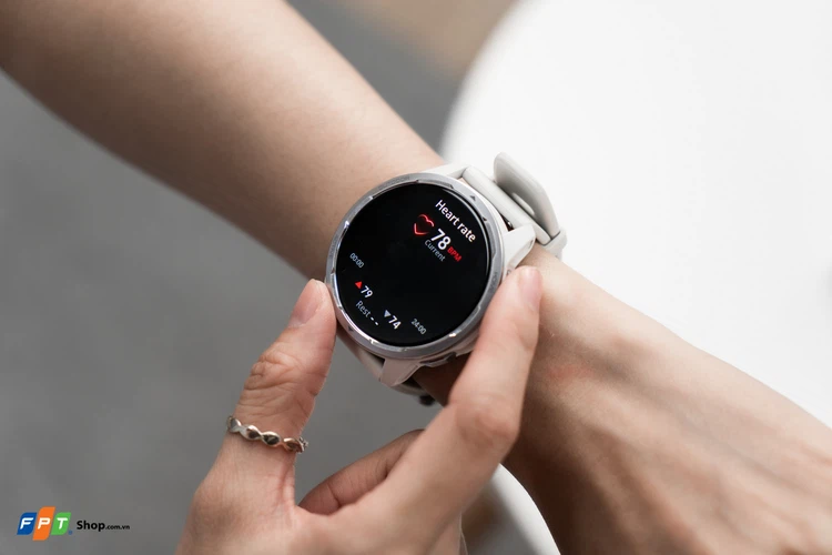 Top 5 smartwatch đáng mua nhất 2022, thiết kế đẹp, hỗ trợ nhiều tính năng luyện tập, theo dõi sức khỏe