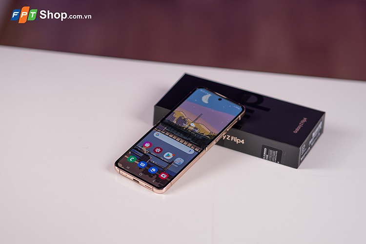 Samsung Galaxy Z Fold4/Z Flip4: Khi smartphone gập bước vào thời hoàng kim 8