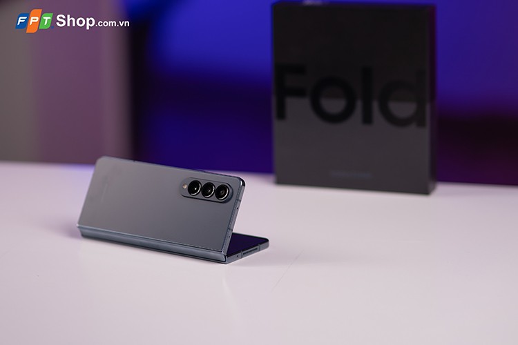 Samsung Galaxy Z Fold4/Z Flip4: Khi smartphone gập bước vào thời hoàng kim 10