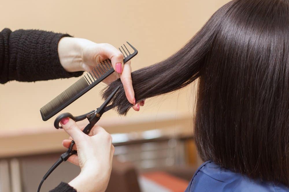 TẠI SAO MỌI NGƯỜI KIÊNG KHÔNG NÊN CẮT TÓC MÙNG 1  Dạy nghề tóc cấp tốc cắt  tóc nam nữ học phí bảng giá địa chỉ