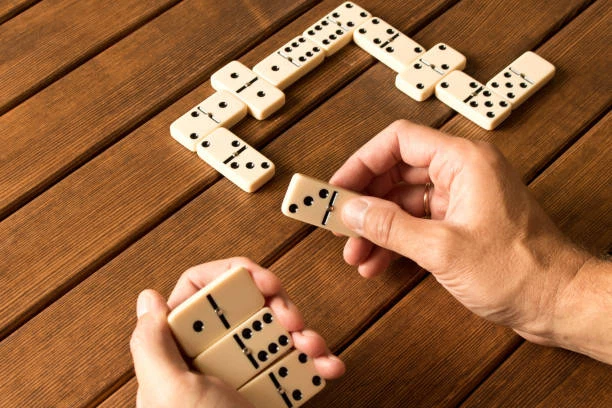 Luật chơi domino cho 2-4 người 