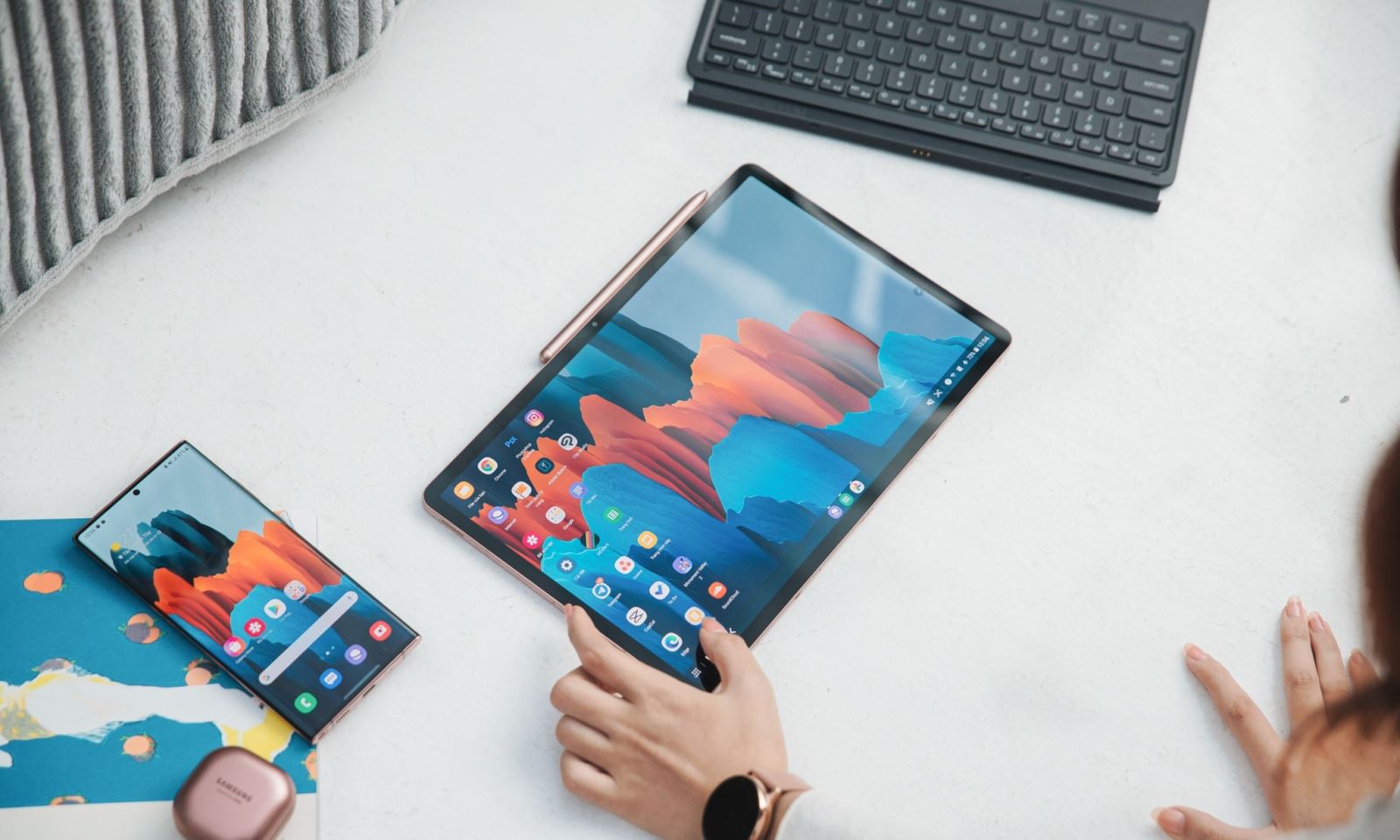 Tablet Samsung gây ấn tượng với thiết kế tinh xảo, bộ vi xử lý mạnh mẽ cùng giá bán đa dạng