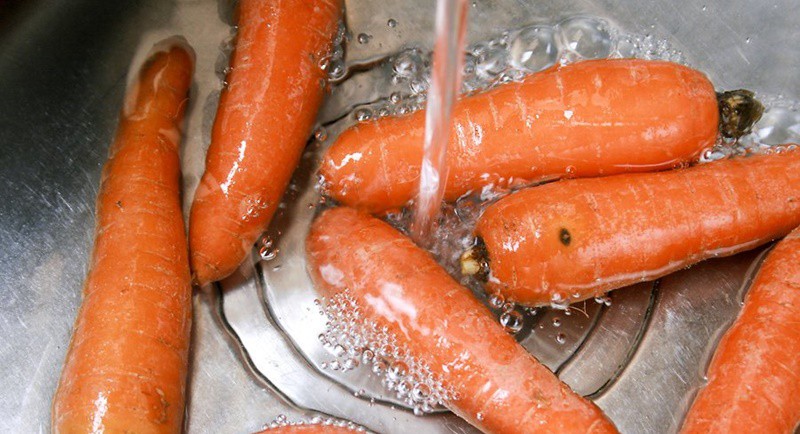 Cách luộc cà rốt đúng chuẩn vừa chín tới giúp giữ chất dinh dưỡng 2
