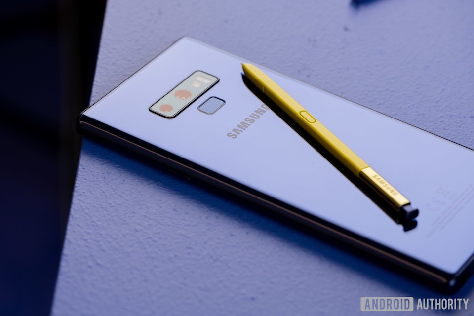 Hơn nửa người dùng đặt mua Galaxy Note 9 tại Hàn Quốc chọn phiên bản 512GB và màu xanh.