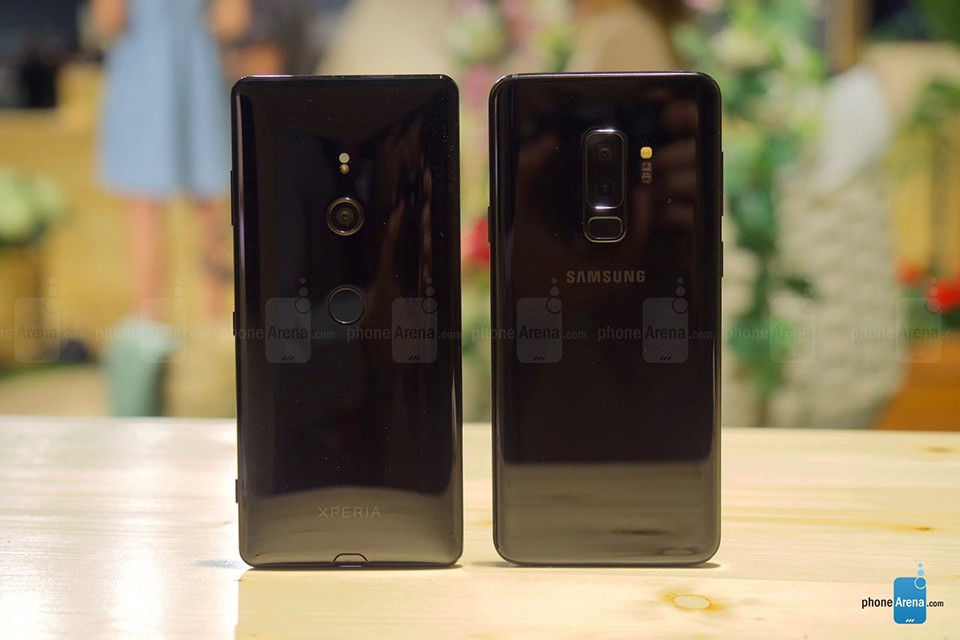 So sánh Xperia XZ3 và Galaxy S9+ (ảnh 2)