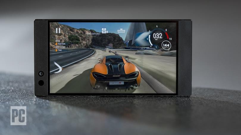 Bạn mong đợi những cải tiến gì ở Razer Phone 2? (ảnh 3)