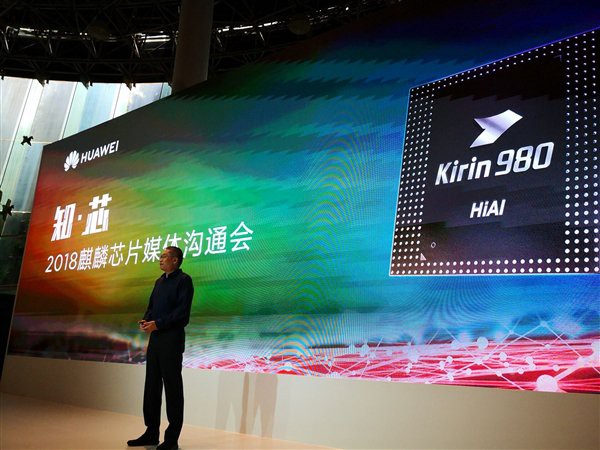 Tại sao Huawei không bán chip Kirin cho các nhà sản xuất khác?