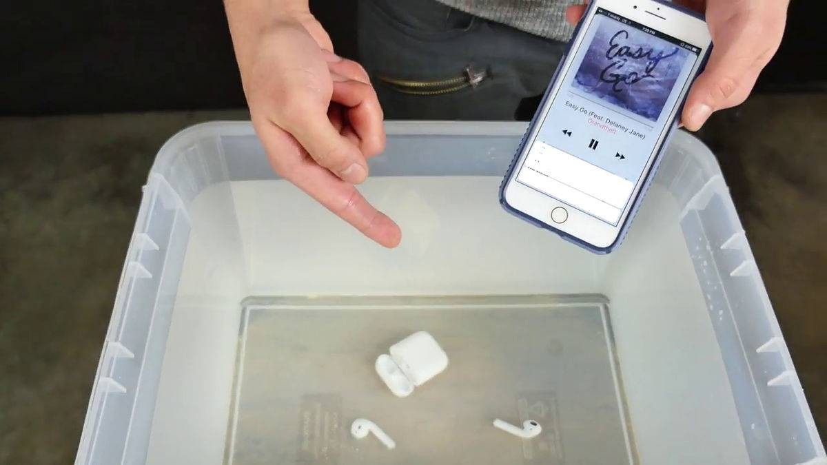 Tất tần tận về chiếc tai nghe AirPods thế hệ 2 mà Apple đang ấp ủ 2