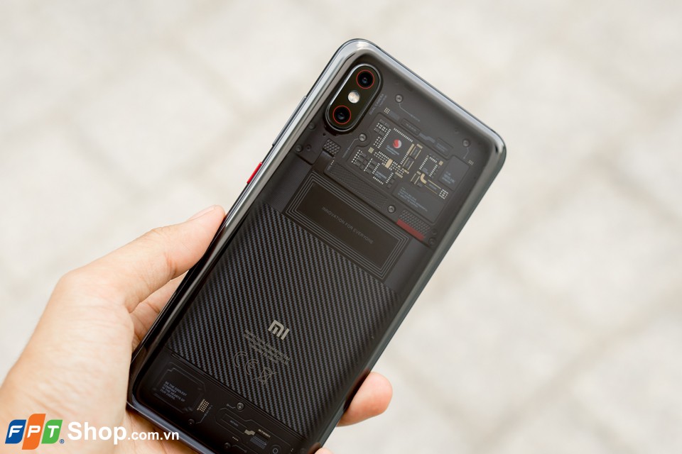 Xiaomi Mi 8 Pro 02