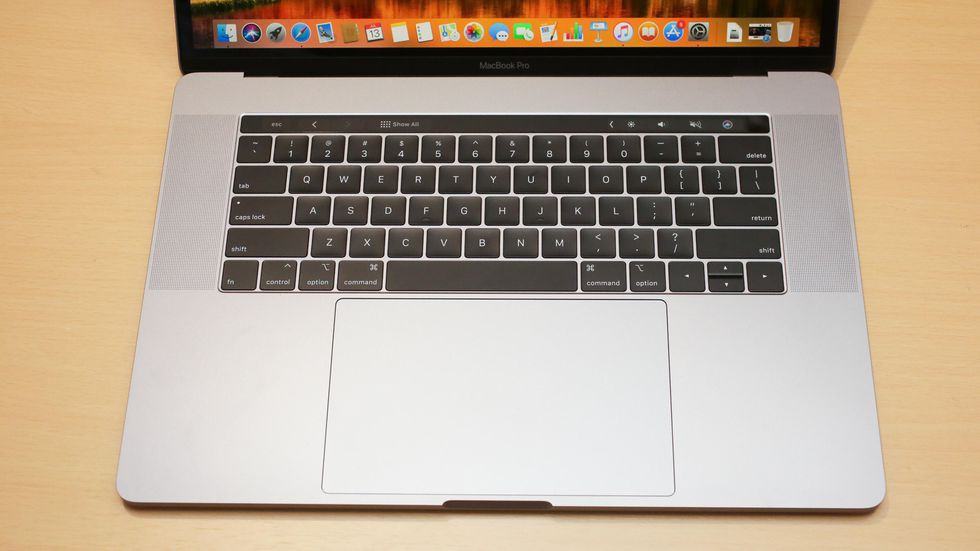 Có nên bỏ 69 triệu “tậu” MacBook Pro 15 2019 phiên bản Core i9? (ảnh 3)