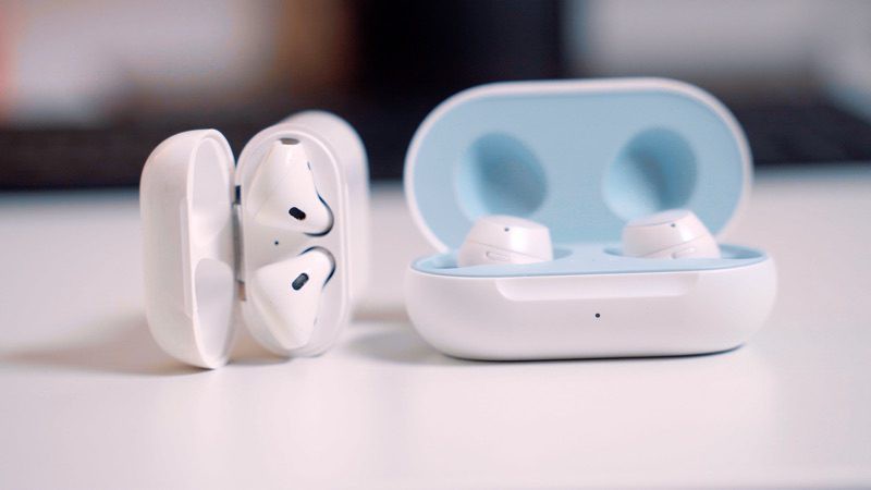 Galaxy Buds vs Apple AirPods