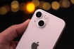 iPhone 13 vẫn bán chạy bất chấp thị trường smartphone bị sụt giảm