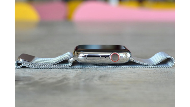 Apple Watch Series 6 GPS + Cellular 44mm viền thép dây thép