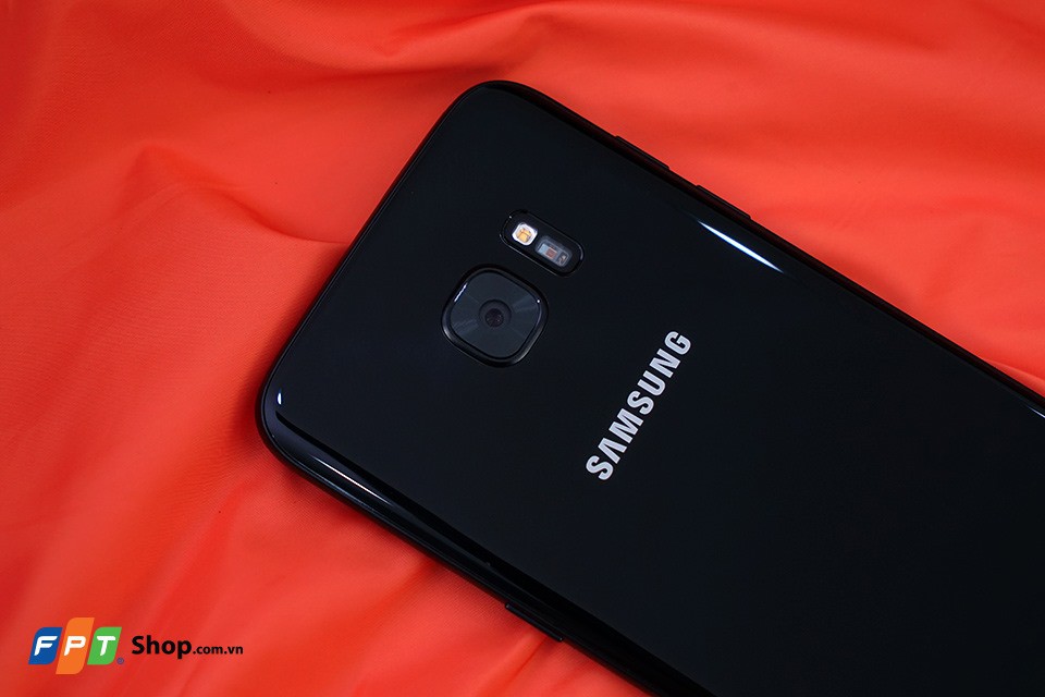 Samsung Galaxy S7 Edge Black Pearl 128GB