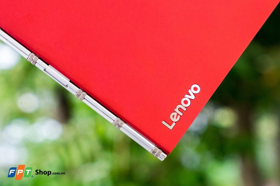 Lenovo Yoga Book Red