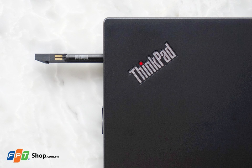 Lenovo ThinkPad X1 Yoga/ i7-6600U