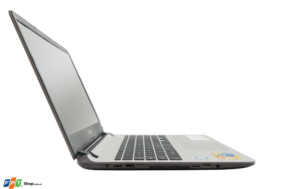 Asus Vivobook X507UA-EJ736T/Core i3-7020U/4GB/256G SSD/WIN10