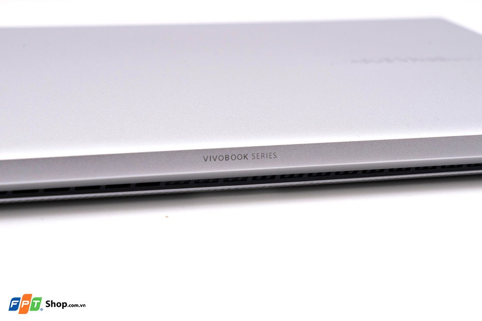 Asus Vivobook S431FA-EB141T i5 8265U/8GB/512GBSSD/WIN10