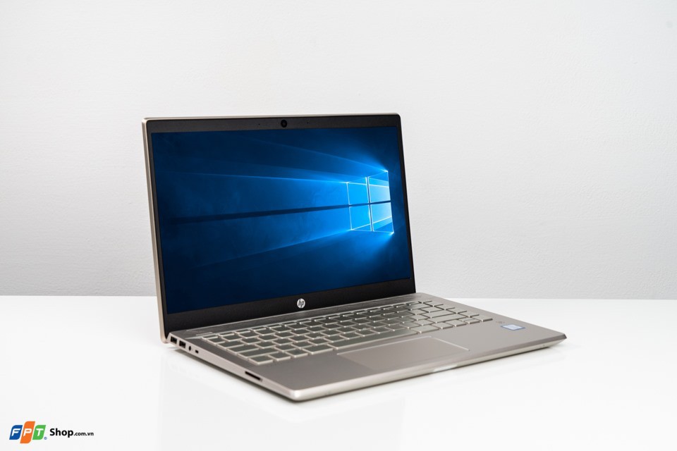 Laptop HP Pavilion 14 ce3026TU i5 1035G1/8GB/512GB SSD/WIN10