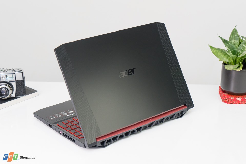 Acer Nitro AN515-54-7882/Core i7-8750H/NH.Q59SV.009