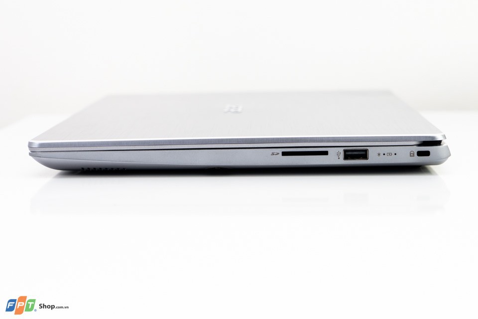 Laptop Acer Swift 3 SF314 56G 78QS i7 8565U/ 8GB/ 512GB/ 14"FHD/ Win 10