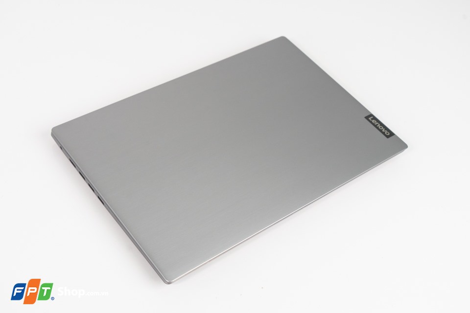 Lenovo Ideapad S145-15API R5 3500U/4GB/256GB SSD/WIN10