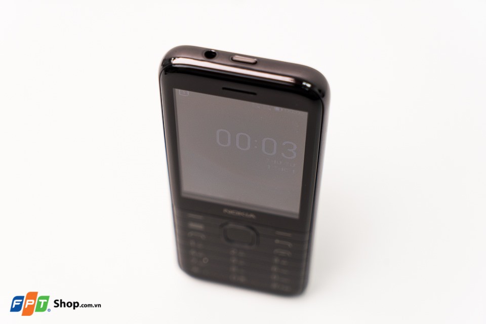 Nokia 8000 DS 4G
