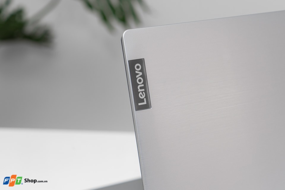 Laptop Lenovo Ideapad S145 14API R3 3200U/4GB/25GB SSD/WIN10