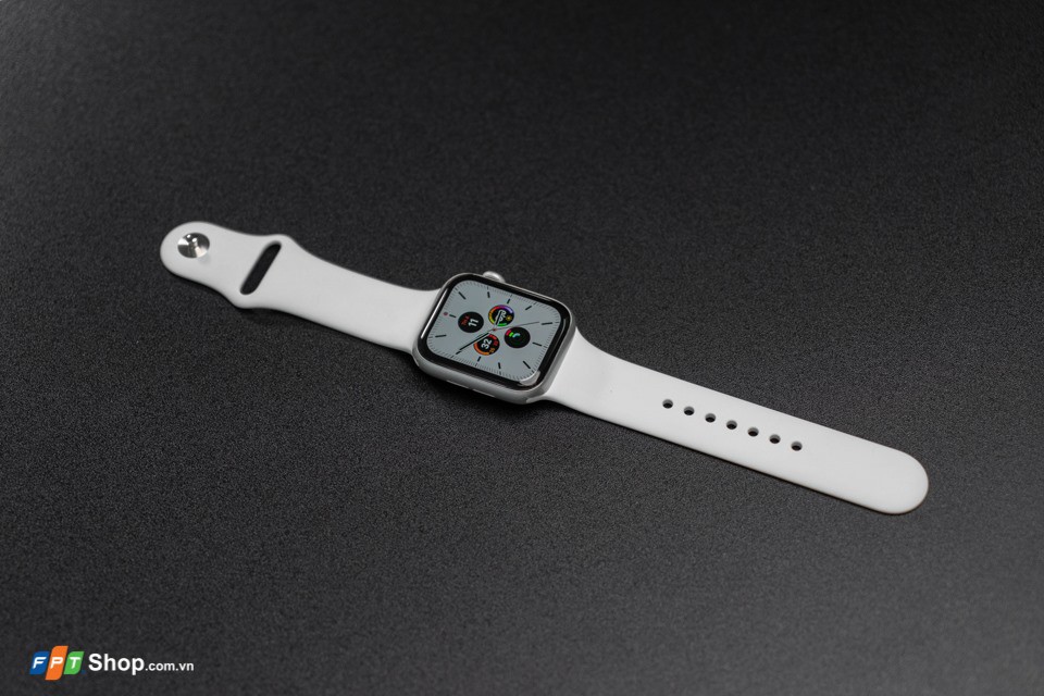 Apple Watch Series 5 GPS 44mm viền nhôm dây cao su