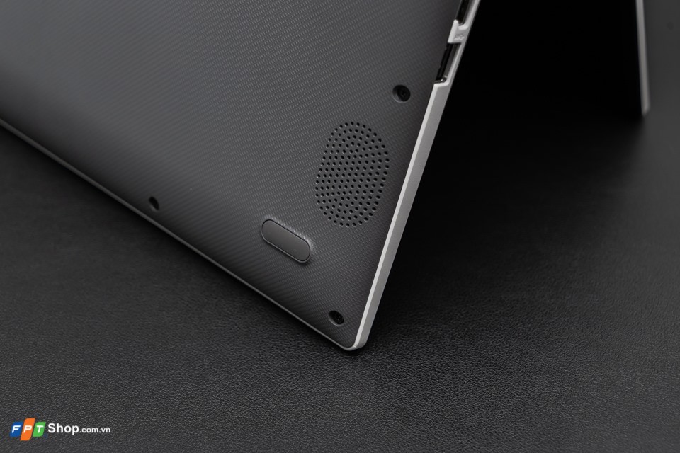 Asus Vivobook X509FJ-EJ125T/i5-8265U/4GB/1TB/MX230 2GB