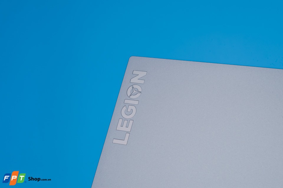 Laptop Lenovo Legion 5 15ARH05 R5 4600H/8GB/512GB/WIN10
