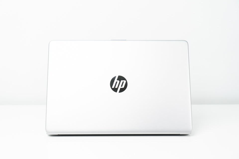 Laptop HP 15s fq1109TU i3 1005G1/4GB/512GB SSD/WIN10