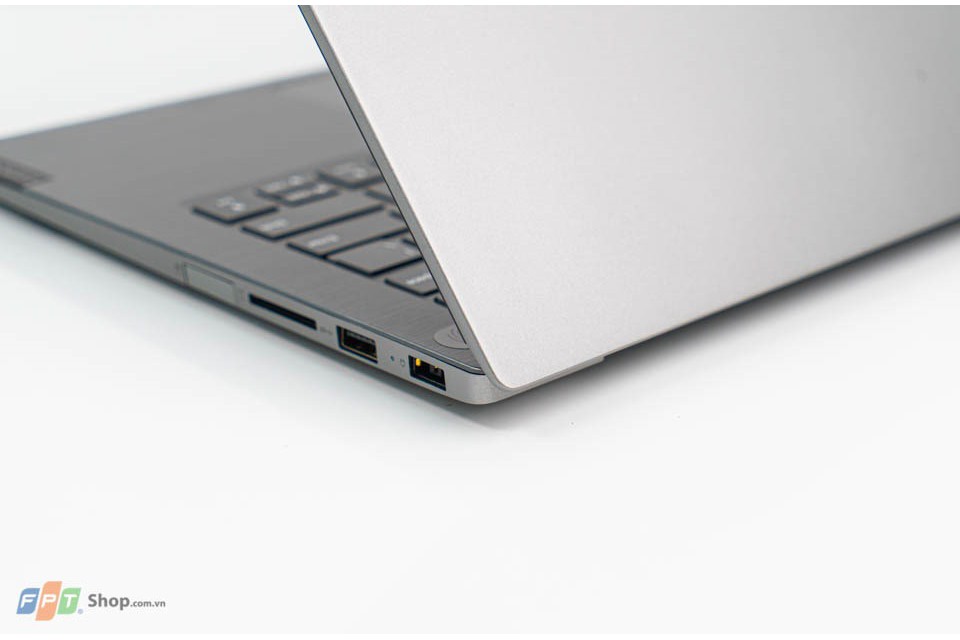 Lenovo ThinkBook 14 i5 10210U/8GB/512GB SSD/WIN10