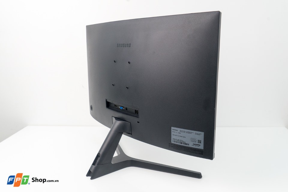 Màn hình cong Samsung LC27R500FHEXXV/27 inch/FullHD (1920x1080)/VA 60Hz