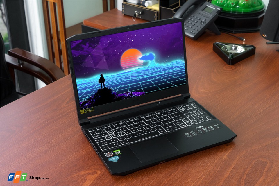 Laptop Acer Nitro Gaming AN515-57-71VV i7 11800H/8GB/512GB/15.6''FHD/NVIDIA GeForce RTX 3050 4GB/Win11