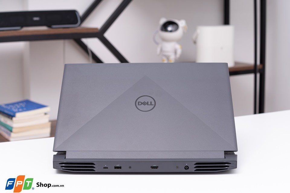 Laptop Dell Gaming G15 5511 i7 11800H/8GB/512GB/15.6"FHD/NVIDIA GeForce RTX 3050 4GB/Win10/Office HS