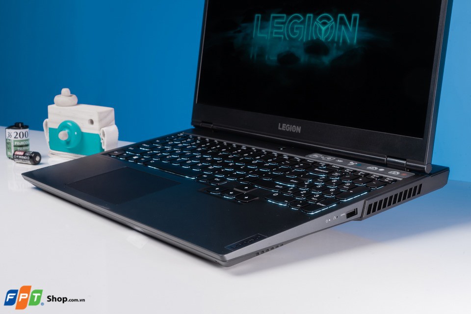 Lenovo Gaming Legion 5 - Ảnh 03