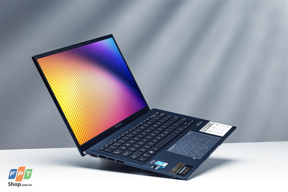 Asus ZenBook 14 2022 (UX3402) - Ảnh 01